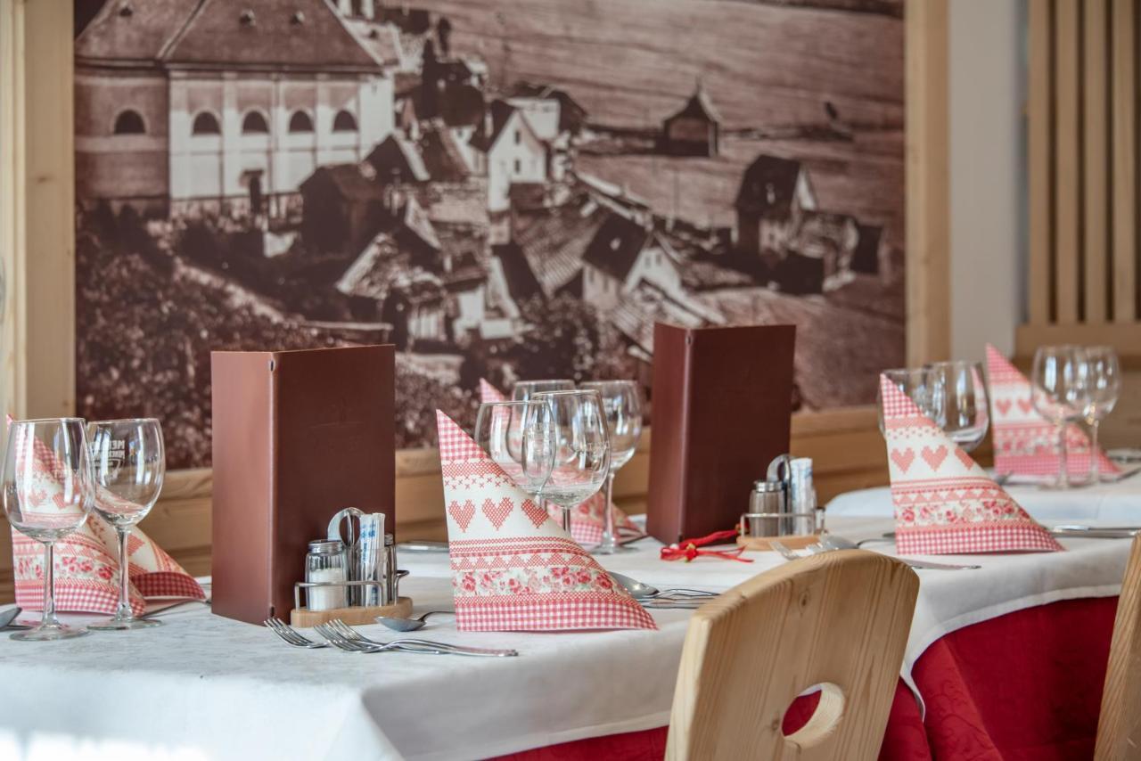Hotel Theiner Graun im Vinschgau Exteriör bild