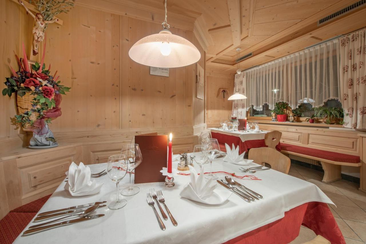Hotel Theiner Graun im Vinschgau Exteriör bild