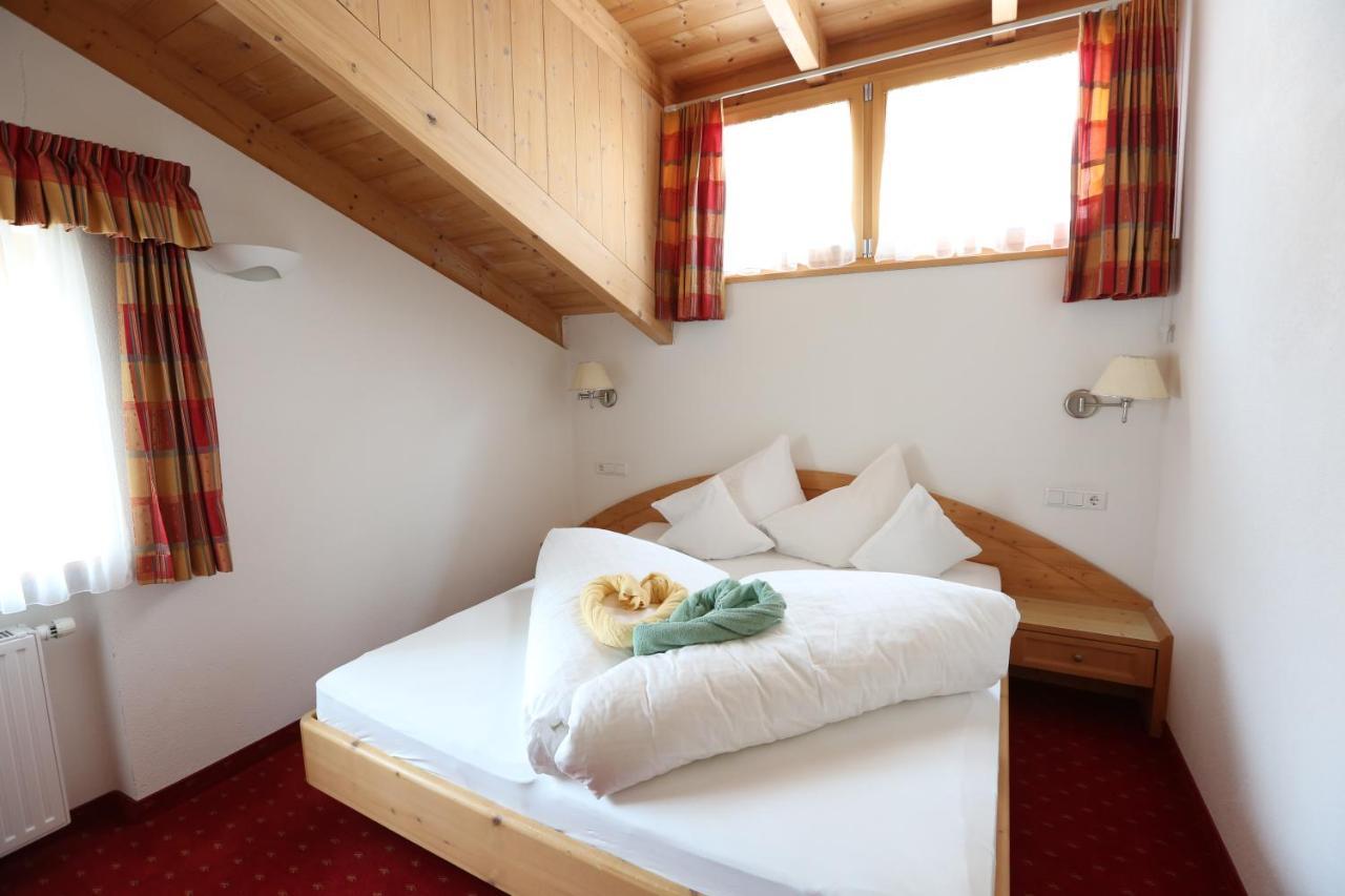 Hotel Theiner Graun im Vinschgau Exteriör bild