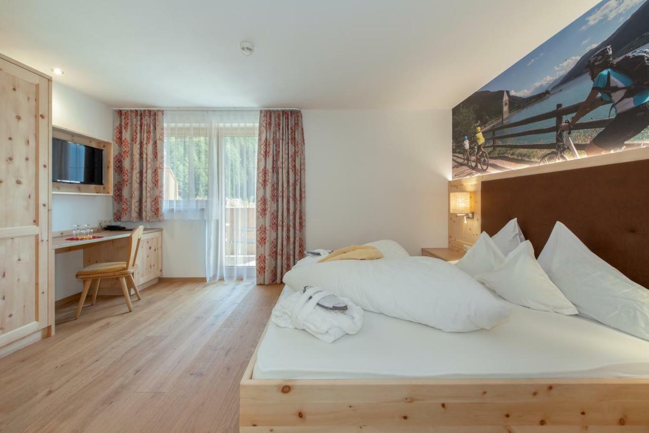 Hotel Theiner Graun im Vinschgau Exteriör bild