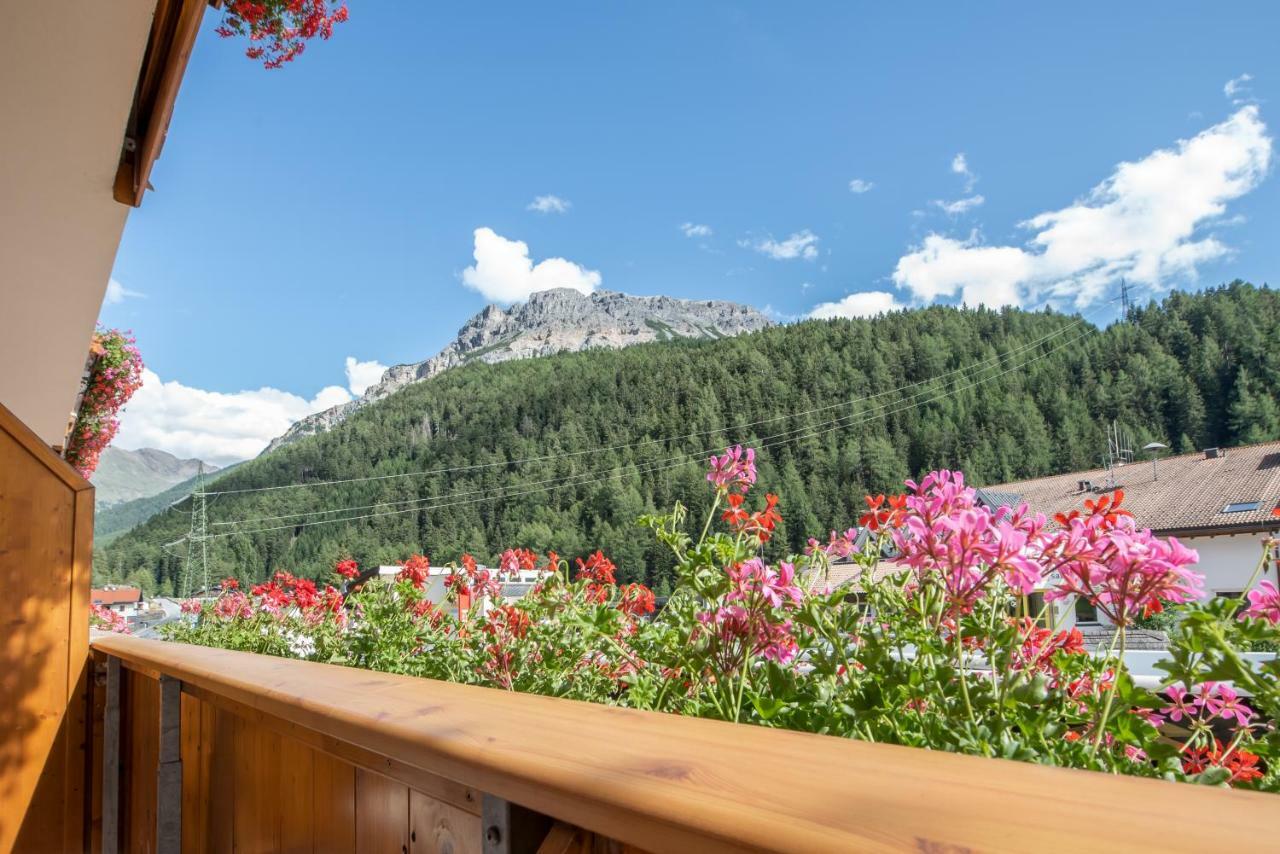 Hotel Theiner Graun im Vinschgau Exteriör bild