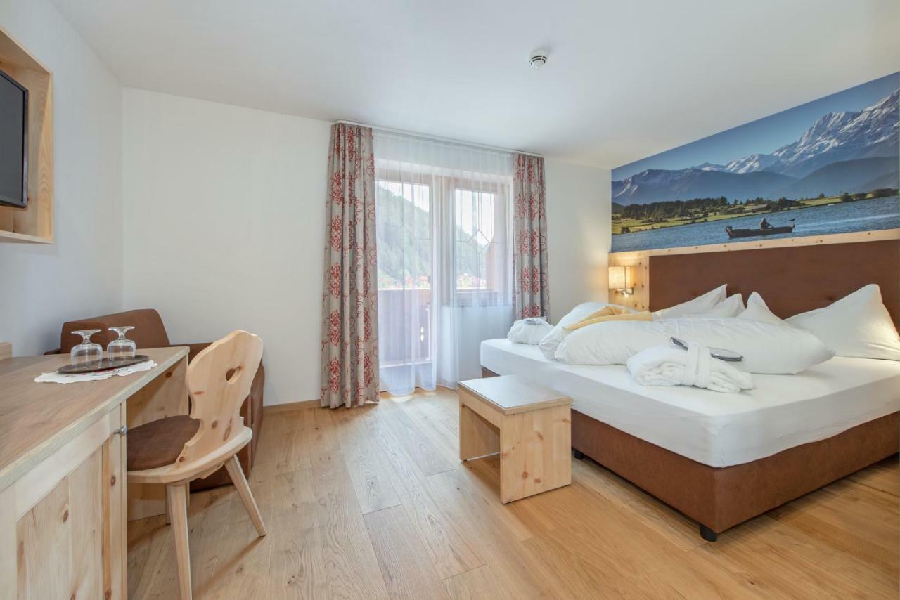 Hotel Theiner Graun im Vinschgau Exteriör bild